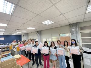 2024教師節，校長和會長祝褔代表照片