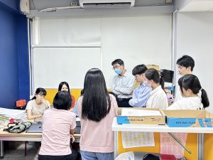 2023-1023雙語、SEL教案社群討論(金魚缸討論法)代表照片