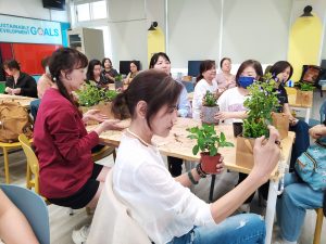 114-2【家長團體】園藝治療代表照片